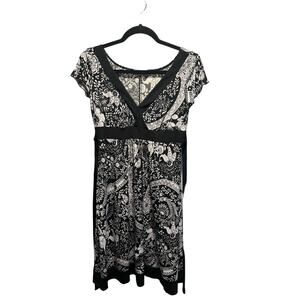 Women’s Trixxi floral dress with tie‎